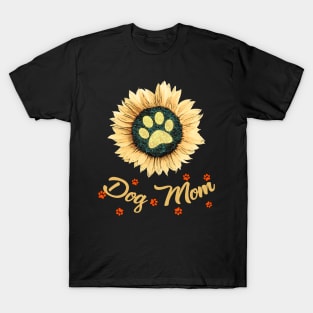 dog mom sunflower tshirt for dog lovers. T-Shirt